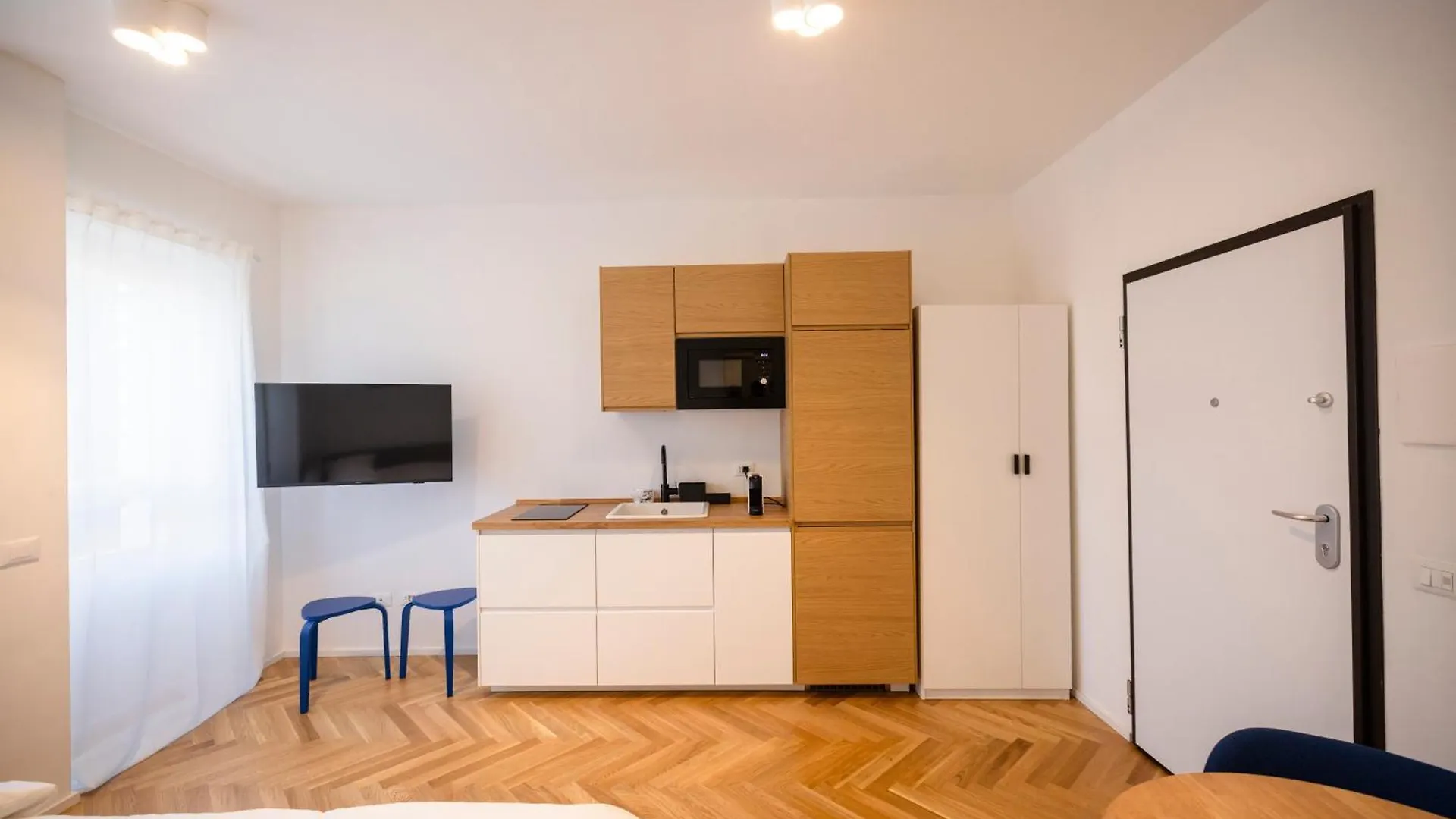 Apartamento Moderno Bilocale In Zona Monumentale-Cenisio Milán