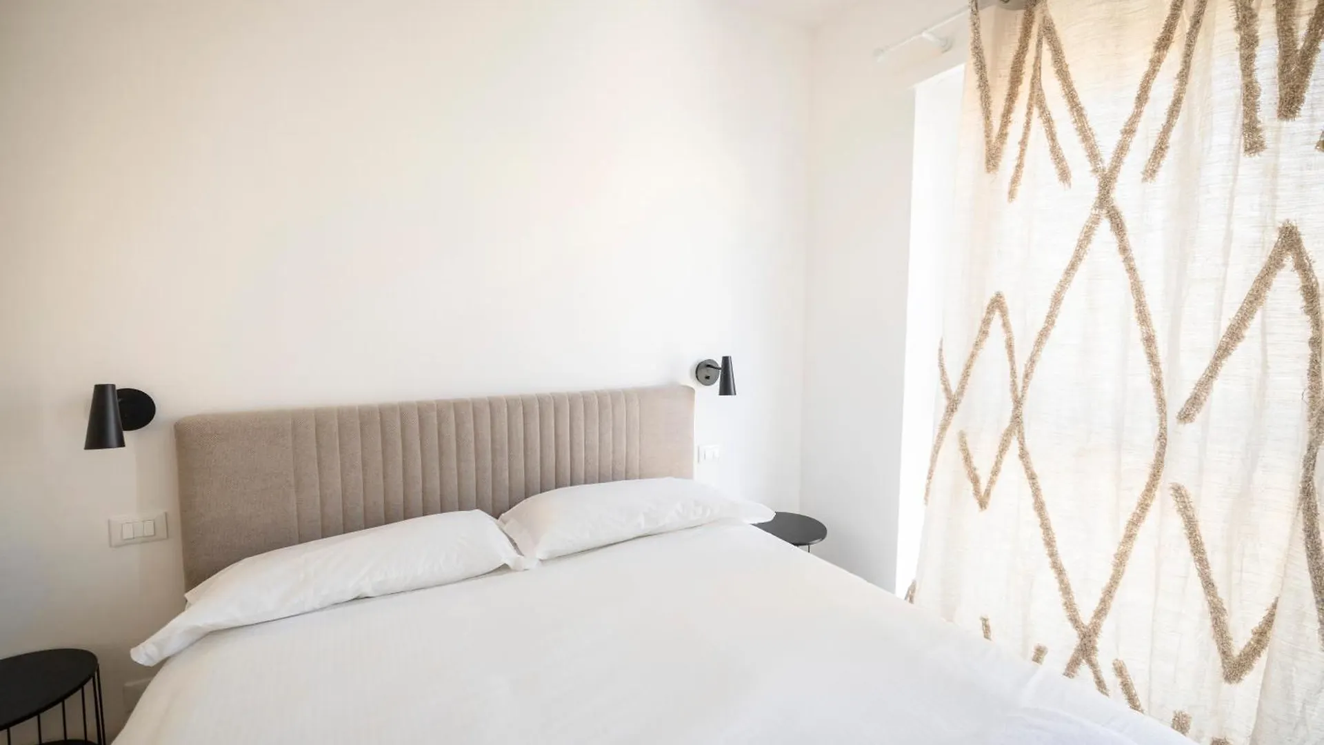Apartamento Moderno Bilocale In Zona Monumentale-Cenisio Milán Italia